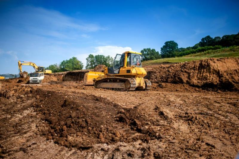 Le nivellement de terrain, comment proc&eacute;der efficacement ?